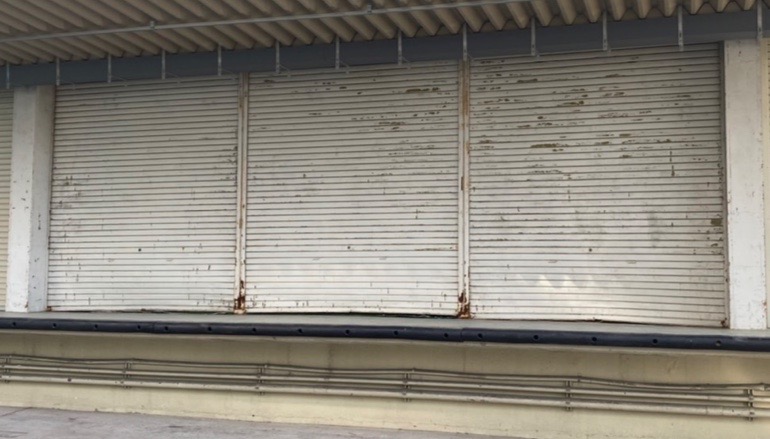 手動シャッター取替工事