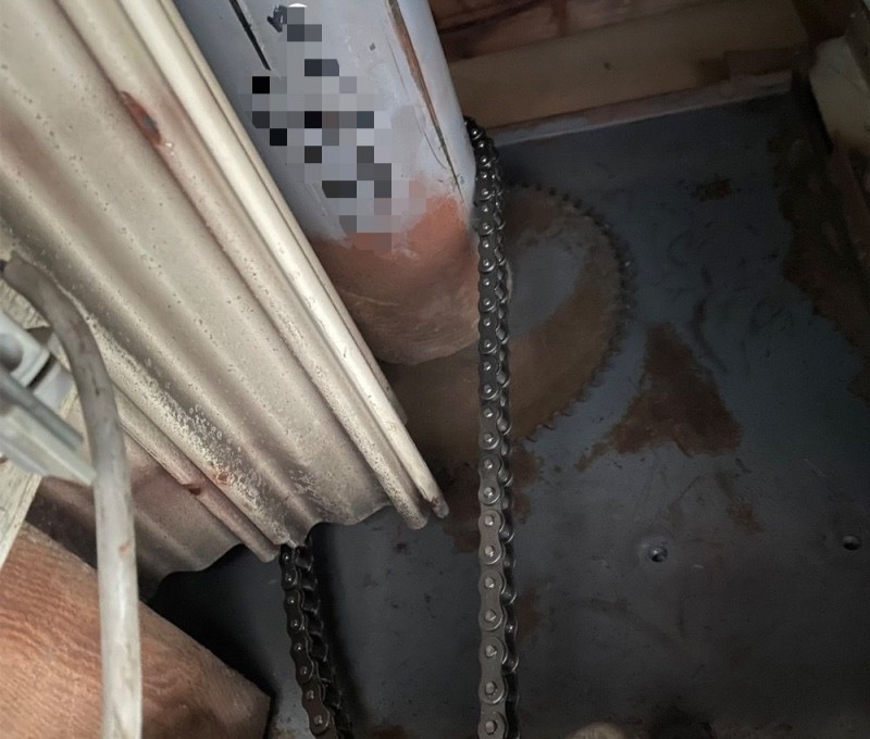 電動シャッター　開閉機交換工事