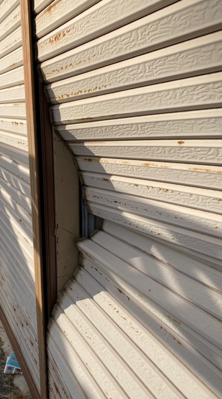 手動シャッター　スラット脱線復旧