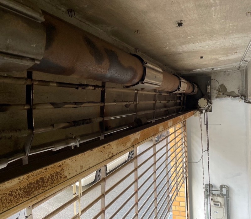 電動シャッター　スラット交換