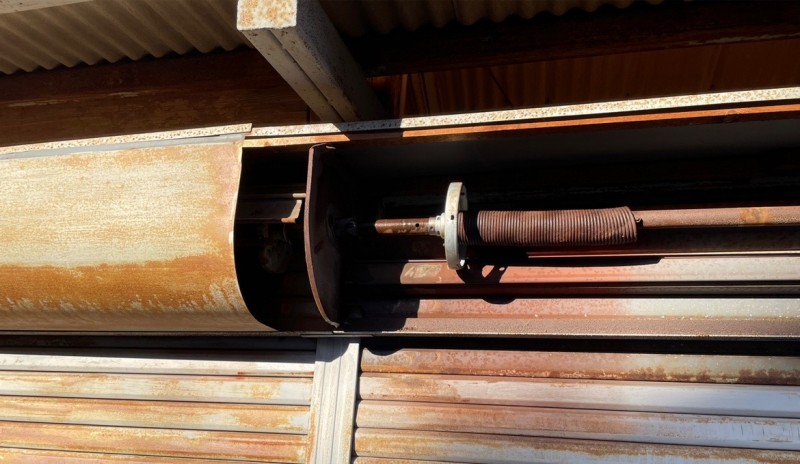 手動シャッター　シャフト修理