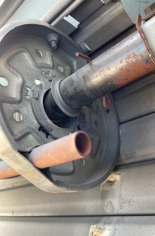 手動シャッター　シャフト修理