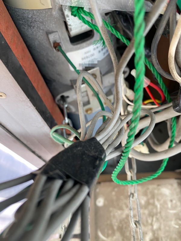 電動シャッター　開閉機交換工事