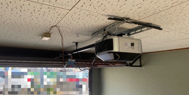 オーバードア　開閉機・レール　交換工事