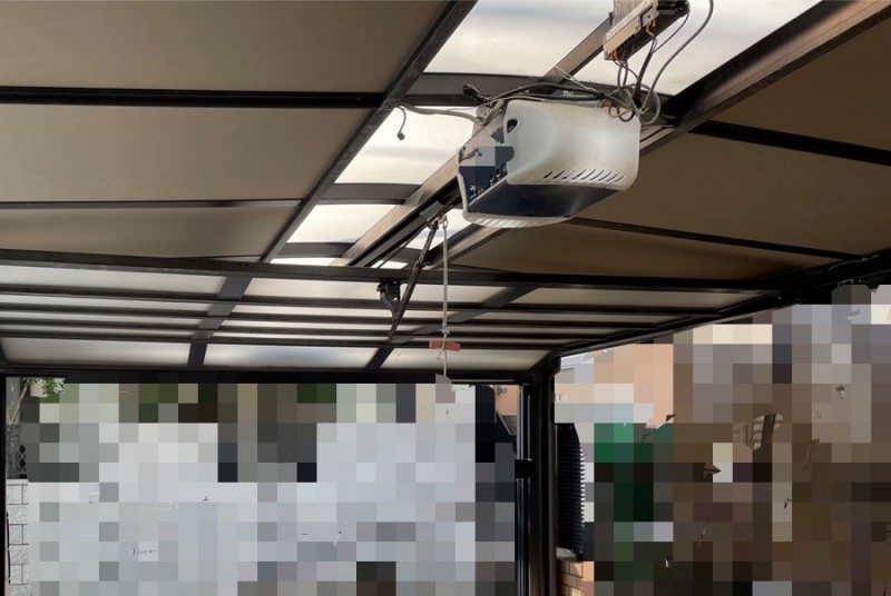 オーバードア　開閉機　交換工事