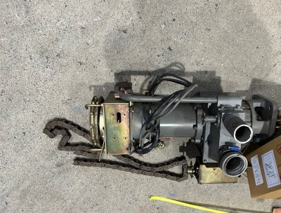 電動シャッター　開閉機・非常電源装置　交換工事