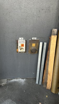 電動シャッター　開閉機・非常電源装置　交換工事