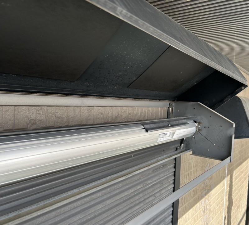 窓　手動シャッターの電動化工事