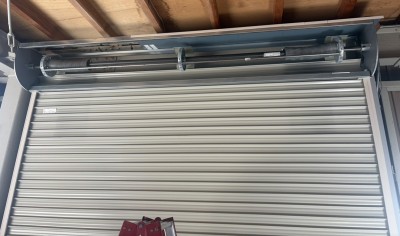 車庫　手動シャッターの電動化工事