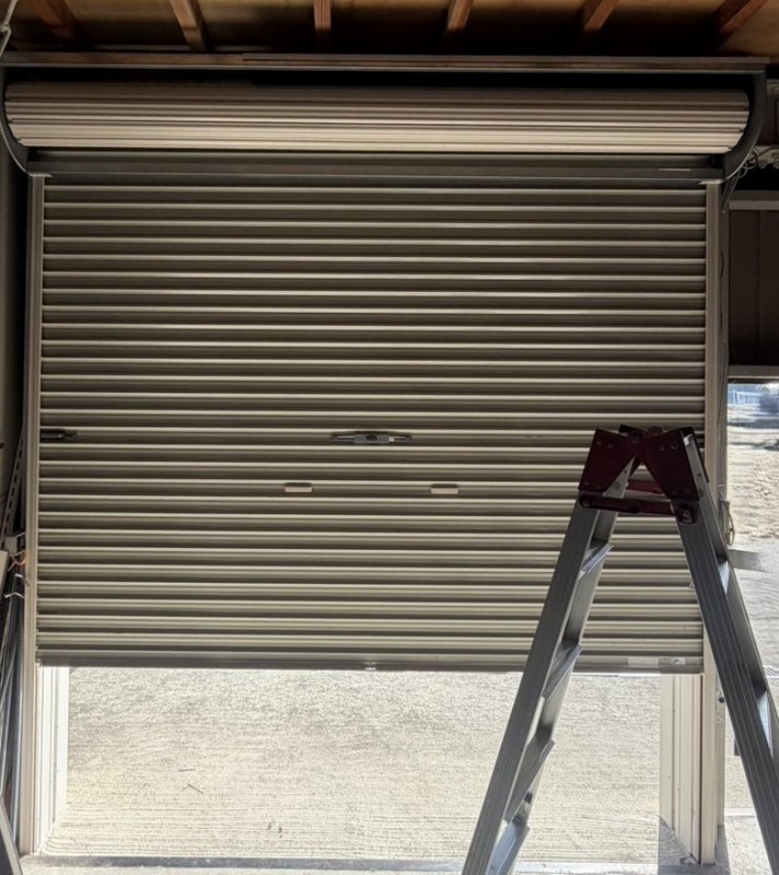 車庫　手動シャッターの電動化工事